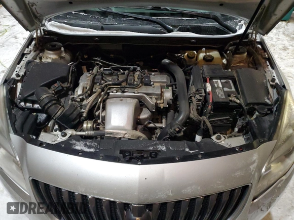 2016 Buick Regal Premium I with VIN 2G4GR5EX2G9168998, listed as a Copart auction lot 44023195 with 140,589 mi miles and Salvage Title. Bid and sale history available at DreamBid. Image 13.