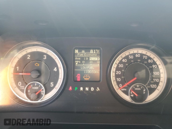 2016 Ram 3500 Tradesman z VIN 3C63RRGL0GG137623, wystawiony jako Copart lot #84198734 z przebiegiem 119 659 mil mil oraz Czysty tytuł • Clean title. Historia ofert i sprzedaży dostępna na DreamBid. Obrazek 9.