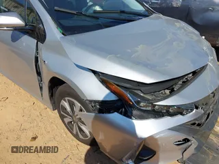 2017 Toyota Prius Plus with VIN JTDKARFP2H3049144, listed as a IAAI auction lot 41908194 with 66,288 mi miles and . Bid and sale history available at DreamBid. Image 6.