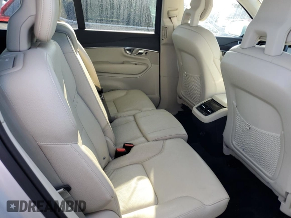 2020 Volvo XC90 Momentum with VIN YV4102CKXL1564733, listed as a Copart auction lot 73797134 with 42,026 mi miles and Non Repairable. Bid and sale history available at carsss.com. Image 11.