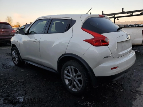 2013 Nissan Juke SV with VIN JN8AF5MRXDT217105, listed as a Copart auction lot 87946185 with 50,697 mi miles and Salvage Title. Bid and sale history available at carsss.com. Image 2.