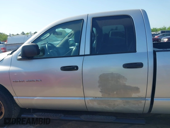 2004 Dodge Ram 2500 SLT with VIN 3D7KA28D64G218704, listed as a IAAI auction lot 42010509 with 288,900 mi miles. Bid and sale history available at carsss.com. Image 14.