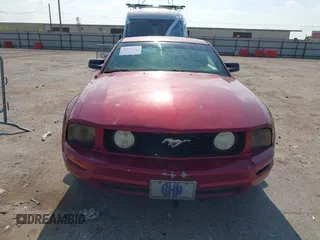 2006 Ford Mustang GT Deluxe с VIN 1ZVFT82H865196619, выставлен на аукционе IAAI как лот 42408724 с пробегом 199 280 миль миль и . История ставок и продаж доступна на DreamBid. Изображение 12.