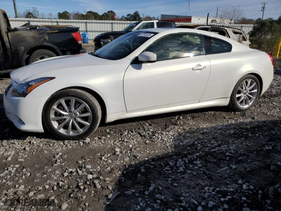 2014 Infiniti Q60 Coupe Journey with VIN JN1CV6EK2EM113172, listed as a Copart auction lot 88792525 with NaN miles and Salvage Title. Bid and sale history available at carsss.com. Image 1.