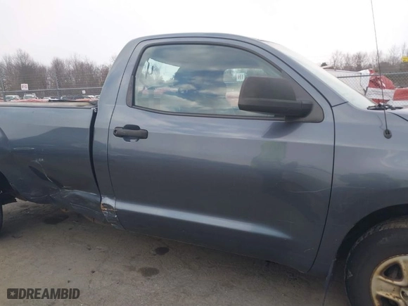 2008 Toyota Tundra with VIN 5TFLU52198X012350, listed as a IAAI auction lot 41306862 with 189,210 mi miles. Bid and sale history available at carsss.com. Image 13.