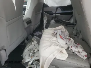 2018 Toyota Highlander SE с VIN 5TDJZRFH1JS884086, выставлен на аукционе Copart как лот 58822095 с пробегом Не указан миль и На запчасти • Non repairable. История ставок и продаж доступна на DreamBid. Изображение 11.