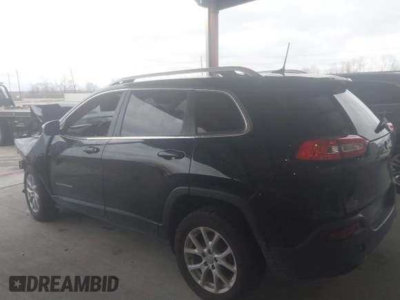 2018 Jeep Cherokee Latitude with VIN 1C4PJLCB1JD566236, listed as a IAAI auction lot 41278530 with 226,524 mi miles and . Bid and sale history available at DreamBid. Image 14.
