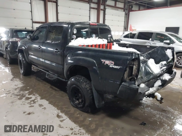 2009 Toyota Tacoma with VIN 3TMLU42N79M027885, listed as a IAAI auction lot 41146330 with 261,832 mi miles and . Bid and sale history available at DreamBid. Image 3.