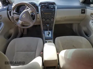 2010 Toyota Corolla с VIN 2T1BU4EE0AC489113, выставлен на аукционе Copart как лот 59976695 с пробегом 278 053 миль миль и Списание • Salvage title. История ставок и продаж доступна на DreamBid. Изображение 8.