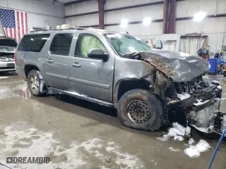 2007 Chevrolet Suburban LT with VIN 1GNFC16J47J214539, listed as a Copart auction lot 45556105 with 203,922 mi miles and Salvage Title. Bid and sale history available at carsss.com. Image 4.