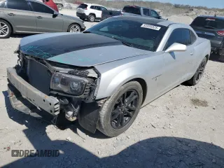 2013 Chevrolet Camaro LT z VIN 2G1FB1E31D9193440, wystawiony jako Copart lot #52839325 z przebiegiem 174 072 mil mil oraz Szkoda całkowita • Salvage title. Historia ofert i sprzedaży dostępna na DreamBid. Obrazek 1.