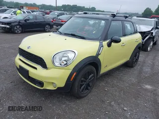 2012 MINI Countryman S with VIN WMWZC5C53CWL61322, listed as a IAAI auction lot 42504735 with Not provided miles and . Bid and sale history available at DreamBid. Image 2.