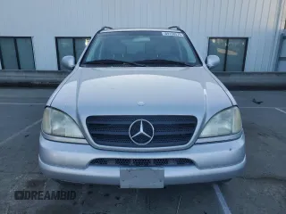 2000 Mercedes-Benz M 320/430/500 with VIN 4JGAB72E0YA167962, listed as a Copart auction lot 89158575 with 194,471 mi miles and Salvage title. Bid and sale history available at DreamBid. Image 5.