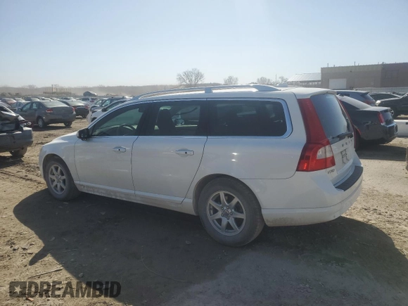 2010 Volvo V70 with VIN YV1982BW2A1149996, listed as a Copart auction lot 47750415 with 110,822 mi miles and Salvage Title. Bid and sale history available at DreamBid. Image 2.