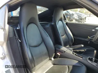2007 Porsche 718 Cayman z VIN WP0AA29817U760642, wystawiony jako Copart lot #43905015 z przebiegiem Nie podano mil oraz Szkoda całkowita • Salvage title. Historia ofert i sprzedaży dostępna na DreamBid. Obrazek 10.