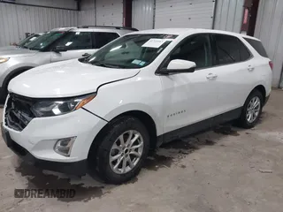 2018 Chevrolet Equinox LT with VIN 2GNAXSEV9J6298094, listed as a IAAI auction lot 41723163 with 122,114 mi miles. Bid and sale history available at carsss.com. Image 2.