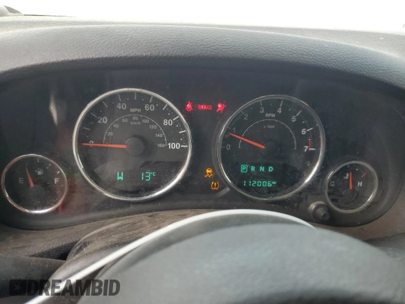 2018 Jeep Wrangler Unlimited Sahara with VIN 1C4HJWEG5JL918366, listed as a Copart auction lot 55943685 with 112,006 mi miles and Clean title. Bid and sale history available at DreamBid. Image 9.