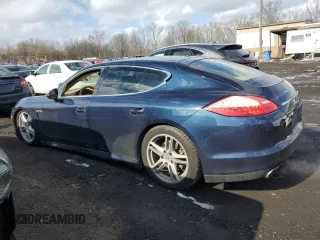 2010 Porsche Panamera S z VIN WP0AB2A75AL061320, wystawiony jako Copart lot #44996365 z przebiegiem 145 786 mil mil oraz Szkoda całkowita • Salvage title. Historia ofert i sprzedaży dostępna na DreamBid. Obrazek 2.