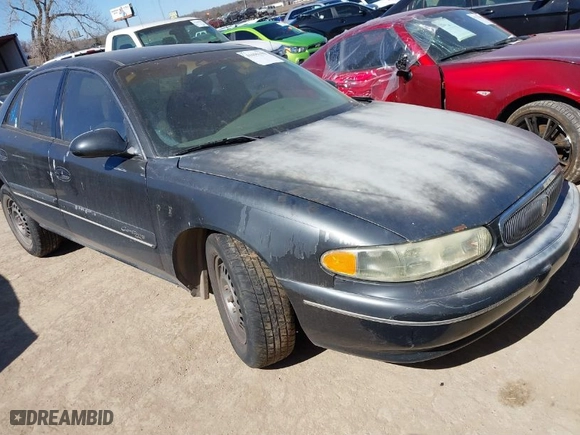 2001 Buick Century Custom with VIN 2G4WS52J611265191, listed as a IAAI auction lot 41695250 with 237120 miles. Bid and sale history available at carsss.com. Image 1.