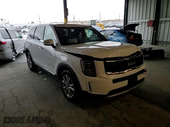 2022 Kia Telluride LX with VIN 5XYP24HC7NG217285, listed as a Copart auction lot 47685465 with 39,825 mi miles and Salvage title. Bid and sale history available at DreamBid. Image 12.