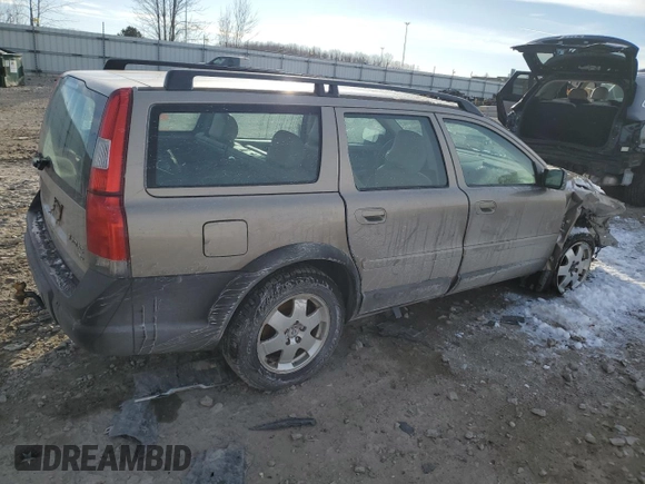 2001 Volvo V70 with VIN YV1SZ58D911021115, listed as a Copart auction lot 42342435 with 219,979 mi miles and Non Repairable. Bid and sale history available at carsss.com. Image 3.