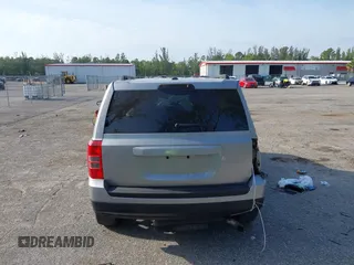 2014 Jeep Patriot High Altitude z VIN 1C4NJPFAXED854361, wystawiony jako IAAI lot #41835367 z przebiegiem 73 027 mil mil oraz . Historia ofert i sprzedaży dostępna na DreamBid. Obrazek 16.
