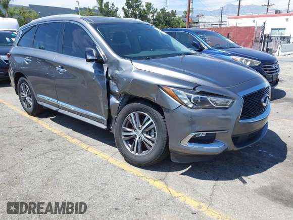 2018 Infiniti QX60 with VIN 5N1DL0MN8JC517525, listed as a IAAI auction lot 41993307 with 38,130 mi miles and . Bid and sale history available at DreamBid. Image 1.