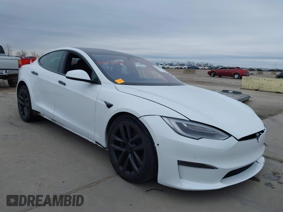 2021 Tesla Model S Plaid with VIN 5YJSA1E69MF452593, listed as a IAAI auction lot 41639406 with 1 mi miles. Bid and sale history available at carsss.com. Image 1.