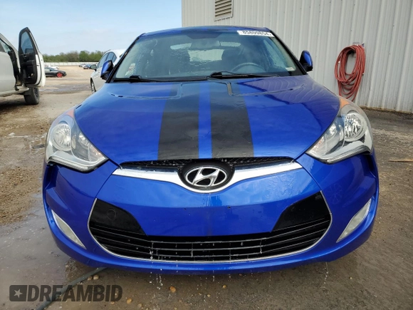 2012 Hyundai Veloster w/Red Int z VIN KMHTC6AD2CU048049, wystawiony jako Copart lot #85809854 z przebiegiem 122 914 mil mil oraz Szkoda całkowita • Salvage title. Historia ofert i sprzedaży dostępna na DreamBid. Obrazek 5.
