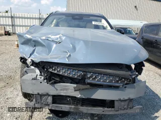2025 Lincoln Nautilus z VIN 5LMPJ9J49SJ900032, wystawiony jako Copart lot #59480565 z przebiegiem 1 860 mil mil oraz Szkoda całkowita • Salvage title. Historia ofert i sprzedaży dostępna na DreamBid. Obrazek 5.