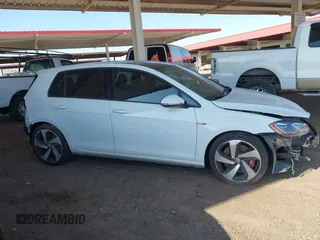 2018 Volkswagen GTI S с VIN 3VW547AU7JM256121, выставлен на аукционе IAAI как лот 42475397 с пробегом Не указан миль и . История ставок и продаж доступна на DreamBid. Изображение 13.