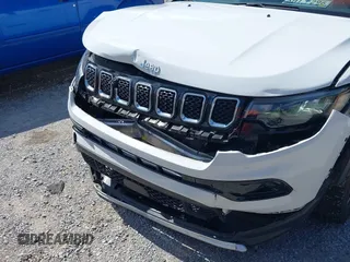 2024 Jeep Compass Limited z VIN 3C4NJDCN6RT610177, wystawiony jako IAAI lot #42498623 z przebiegiem 36 259 mil mil oraz . Historia ofert i sprzedaży dostępna na DreamBid. Obrazek 6.