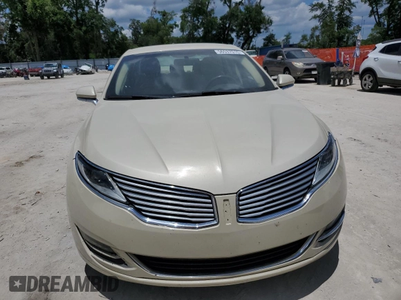2014 Lincoln MKZ with VIN 3LN6L2G96ER817767, listed as a Copart auction lot 56537015 with 127,373 mi miles and Salvage title. Bid and sale history available at DreamBid. Image 5.