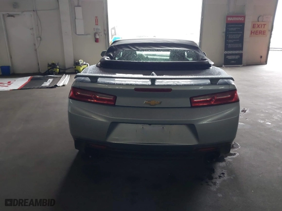 2018 Chevrolet Camaro 1LT with VIN 1G1FB3DX1J0130330, listed as a IAAI auction lot 41582610 with 61,364 mi miles. Bid and sale history available at carsss.com. Image 16.