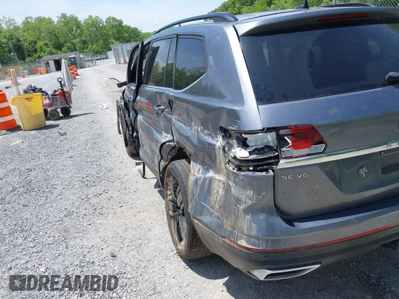 2023 Volkswagen Atlas SE with VIN 1V2KR2CA1PC541564, listed as a IAAI auction lot 42266050 with 44,622 mi miles and . Bid and sale history available at DreamBid. Image 21.