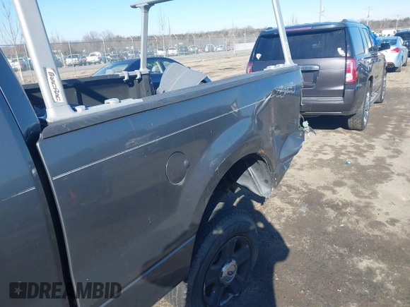 2005 Ford F-150 STX with VIN 1FTRX14W95NB07100, listed as a IAAI auction lot 41627990 with 381,000 mi miles. Bid and sale history available at carsss.com. Image 6.