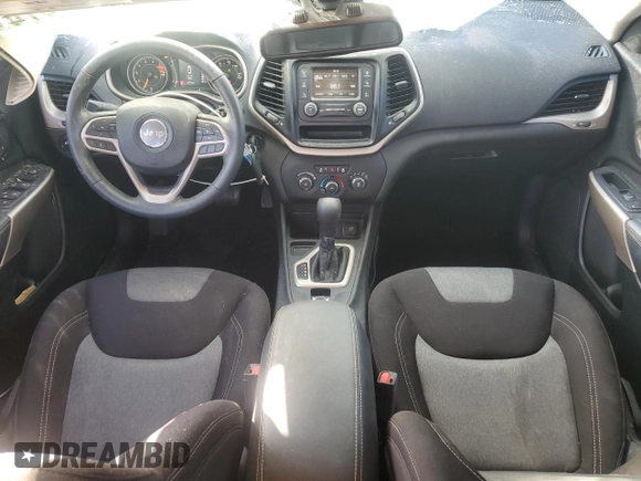 2017 Jeep Cherokee Sport z VIN 1C4PJLAS6HW652465, wystawiony jako Copart lot #77450574 z przebiegiem 16 779 mil mil oraz Szkoda całkowita • Salvage title. Historia ofert i sprzedaży dostępna na DreamBid. Obrazek 8.