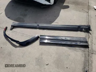 2022 Land Rover Defender z VIN SALE3ERU5N2105752, wystawiony jako Copart lot #75066184 z przebiegiem 20 450 mil mil oraz Szkoda całkowita • Salvage title. Historia ofert i sprzedaży dostępna na DreamBid. Obrazek 13.