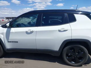 2021 Jeep Compass Latitude z VIN 3C4NJCBBXMT603940, wystawiony jako IAAI lot #42079547 z przebiegiem 70 076 mil mil oraz . Historia ofert i sprzedaży dostępna na DreamBid. Obrazek 14.