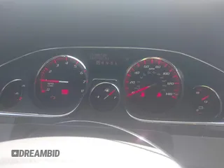 2014 GMC Acadia SLT z VIN 1GKKRRKD0EJ194862, wystawiony jako IAAI lot #42145057 z przebiegiem 164 998 mil mil oraz . Historia ofert i sprzedaży dostępna na DreamBid. Obrazek 7.