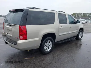 2007 GMC Yukon XL SLT with VIN 1GKFC160X7J315024, listed as a IAAI auction lot 41455065 with 222,474 mi miles. Bid and sale history available at carsss.com. Image 4.