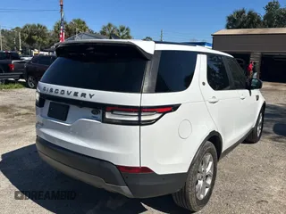 2020 Land Rover Discovery SE with VIN SALRG2RV7L2428775, listed as a Copart auction lot 45924585 with 99,242 mi miles and Clean Title. Bid and sale history available at DreamBid. Image 4.