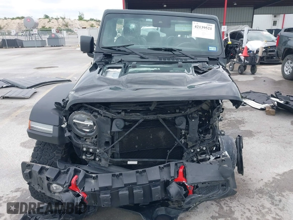 2021 Jeep Wrangler Unlimited Rubicon with VIN 1C4HJXFG7MW662092, listed as a IAAI auction lot 42139521 with 32,055 mi miles and . Bid and sale history available at DreamBid. Image 12.