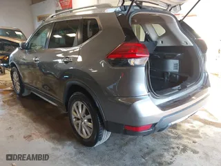 2017 Nissan Rogue SL with VIN 5N1AT2MT5HC825730, listed as a IAAI auction lot 41390651 with 131,723 mi miles. Bid and sale history available at carsss.com. Image 3.