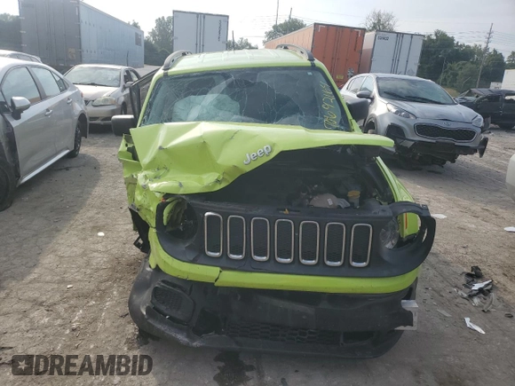 2017 Jeep Renegade Sport with VIN ZACCJBAB4HPE92950, listed as a Copart auction lot 70692164 with 81,681 mi miles and Salvage Title. Bid and sale history available at DreamBid. Image 5.
