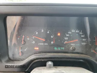 2005 Jeep Wrangler X with VIN 1J4FA39S65P319487, listed as a Copart auction lot 71848394 with 161,574 mi miles and Salvage Title. Bid and sale history available at carsss.com. Image 9.