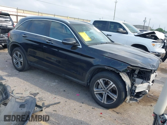 2019 Mercedes-Benz GLC 300 z VIN WDC0G4JB0KV135806, wystawiony jako IAAI lot #41935274 z przebiegiem 85 704 mil mil oraz . Historia ofert i sprzedaży dostępna na DreamBid. Obrazek 1.