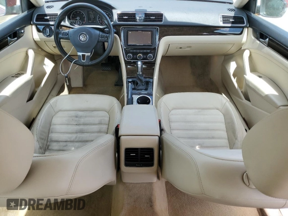 2015 Volkswagen Passat SEL Premium with VIN 1VWCT7A33FC123141, listed as a Copart auction lot 53284595 with 87,450 mi miles and Salvage title. Bid and sale history available at DreamBid. Image 8.