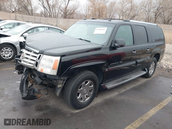 2005 Cadillac Escalade ESV z VIN 3GYFK66N55G236991, wystawiony jako IAAI lot #41506682 z przebiegiem 230 439 mil mil oraz . Historia ofert i sprzedaży dostępna na DreamBid. Obrazek 17.
