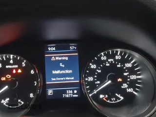 2018 Nissan Rogue SV z VIN KNMAT2MV2JP535949, wystawiony jako IAAI lot #41855597 z przebiegiem 71 677 mil mil oraz . Historia ofert i sprzedaży dostępna na DreamBid. Obrazek 7.